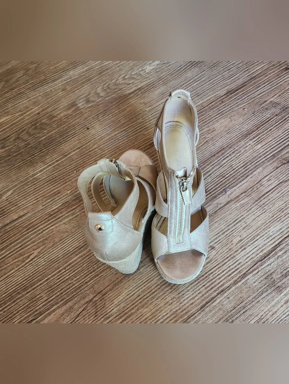 Size 7 Michael Kors Neutral Beige Espadrille Wedge Sandals